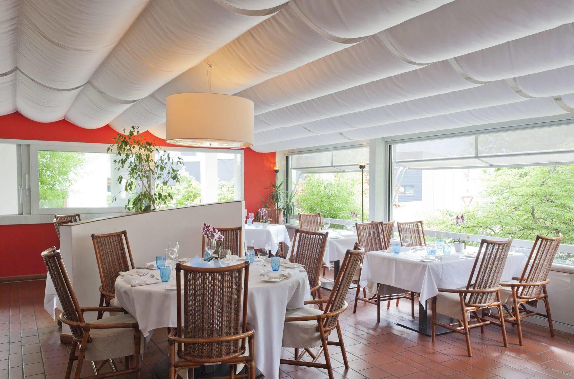 Hidalgo Suites Postal / Burgstall Buitenkant foto